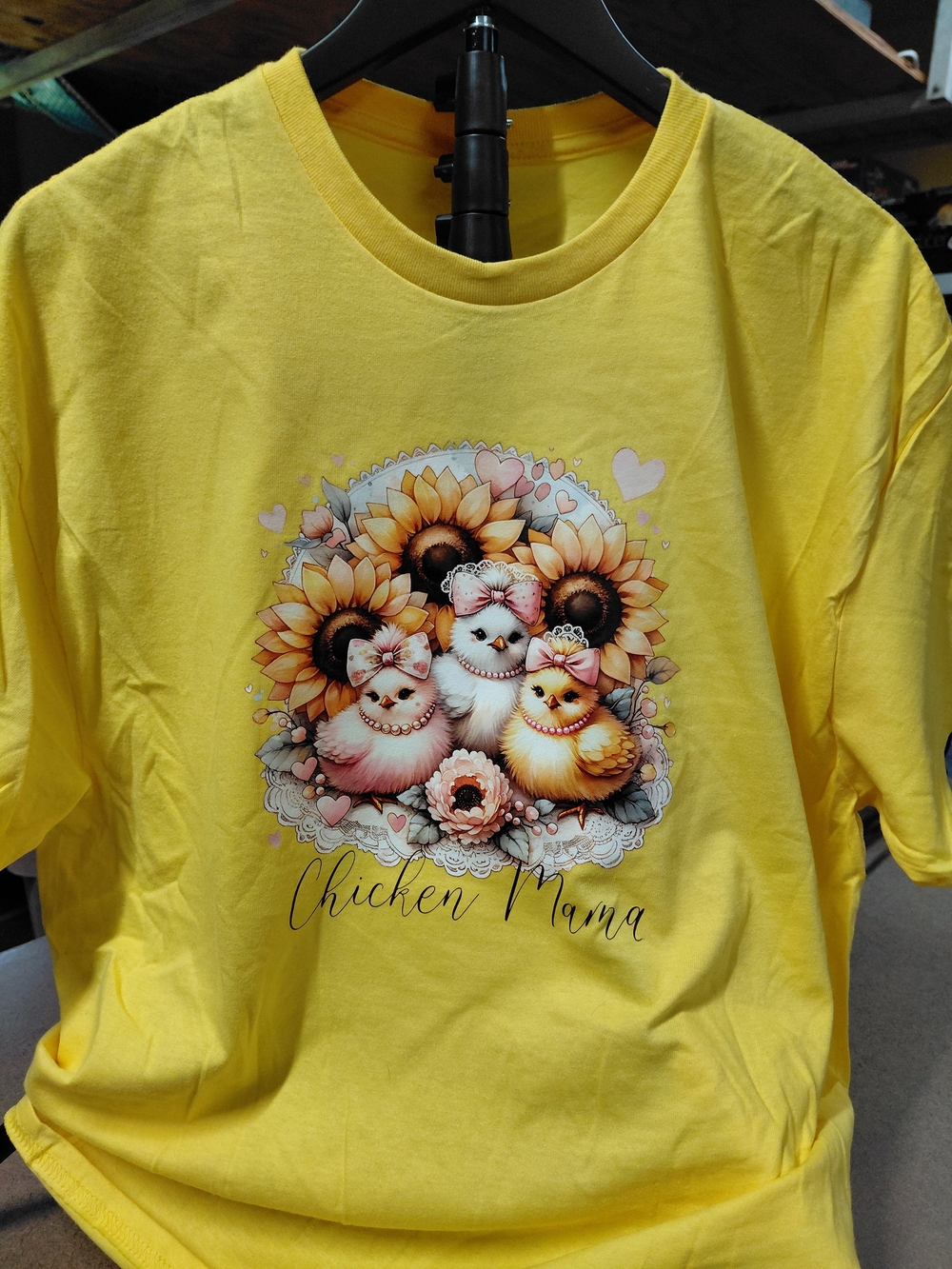 T-shirt XL Yellow Womens Gildan Heavy Cotton "Chicken Mama" Colorful New